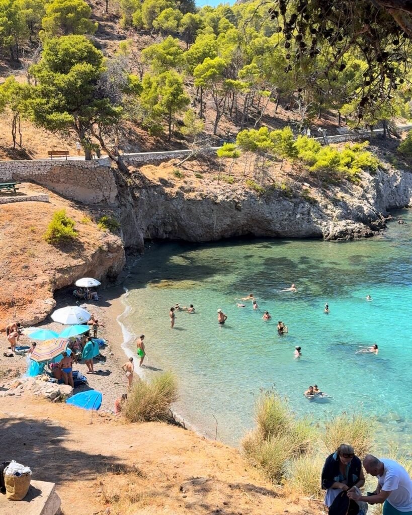 kefalonia itinerary assos fiskardo beach