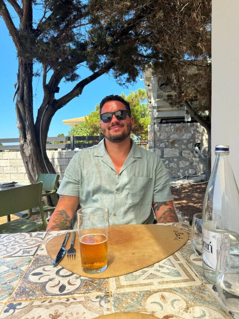 kefalonia-itinerary-rod-explores-alati-restaurant